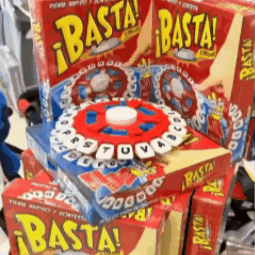 JUEGO FAMILIAR BASTA